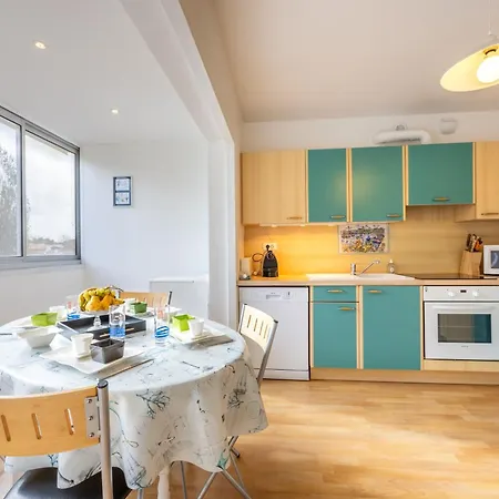 4 Pieces, 3 Apartman *